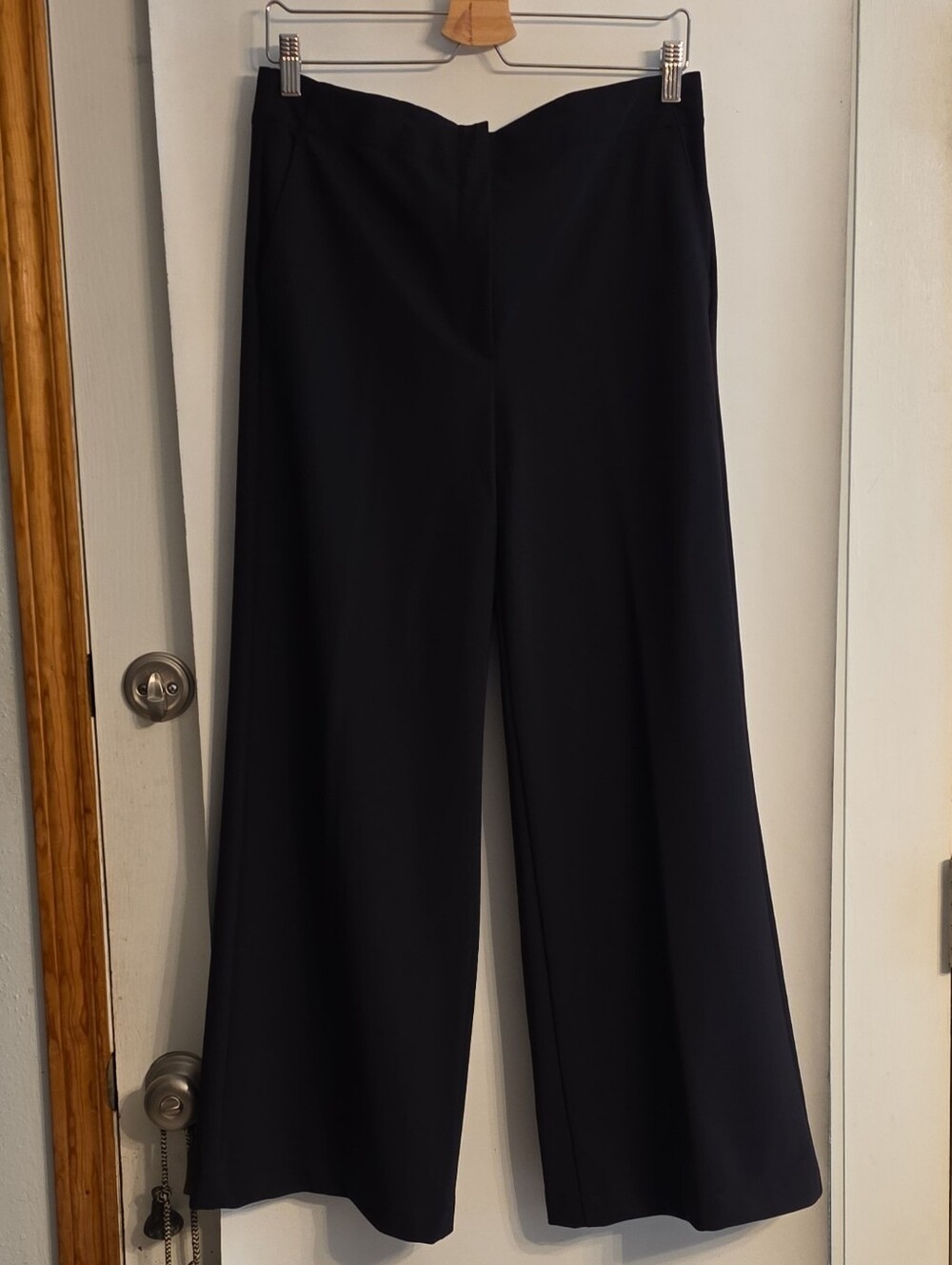 Theory Women’s Black Solid Wide-Leg Dress Pants Flat Front Size 10 30" Inseam
